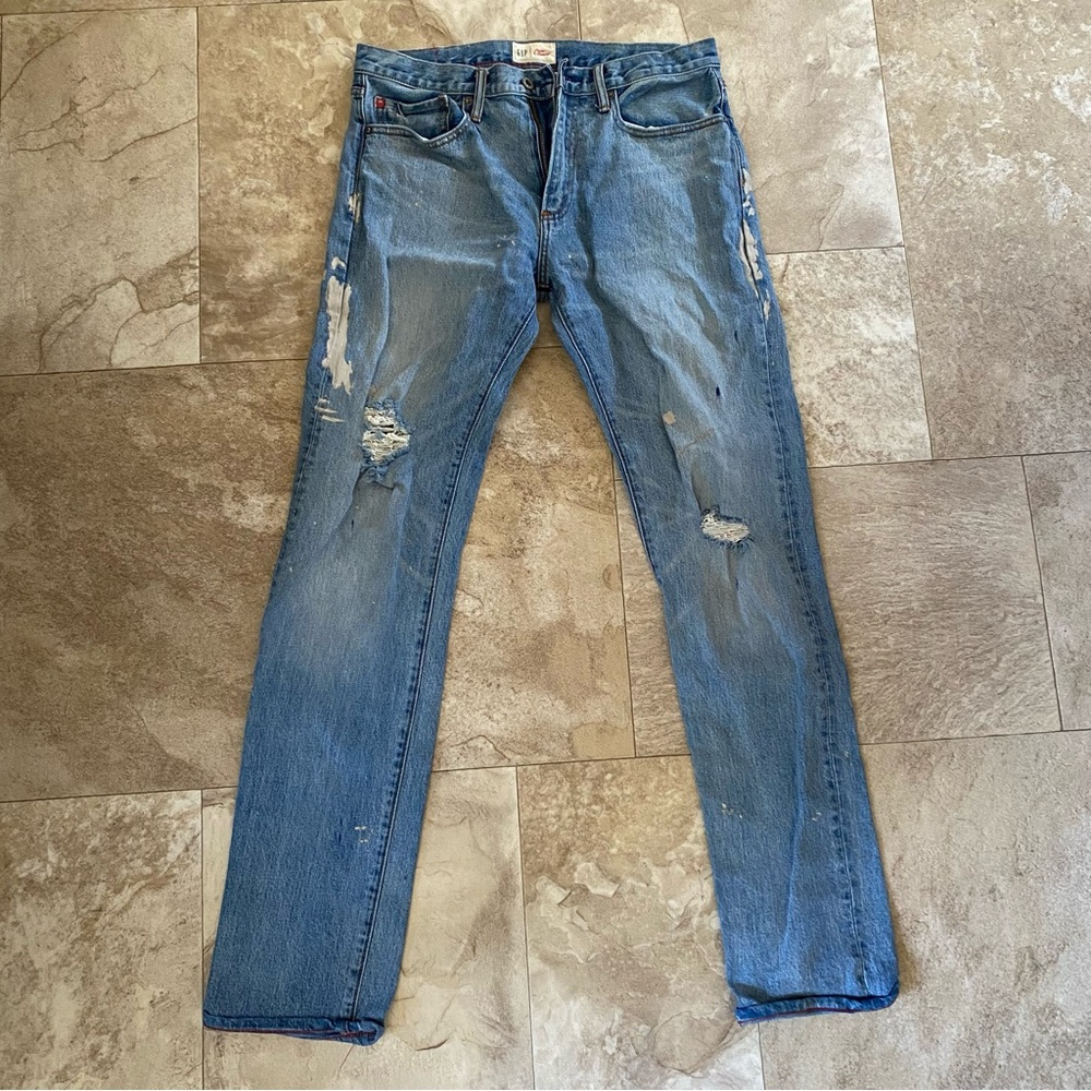 Gap Core Denim Men’s Distressed Jeans